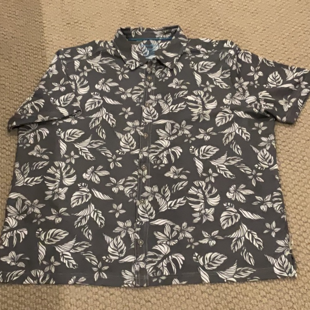 Tommy Bahama “IslandZone” Button down Shirt